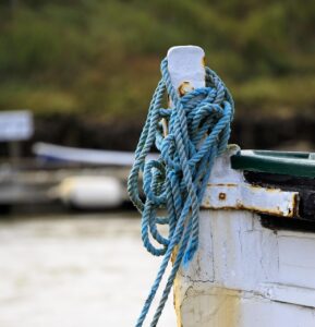 虫歯を放置すると口臭が強烈になる理由は？