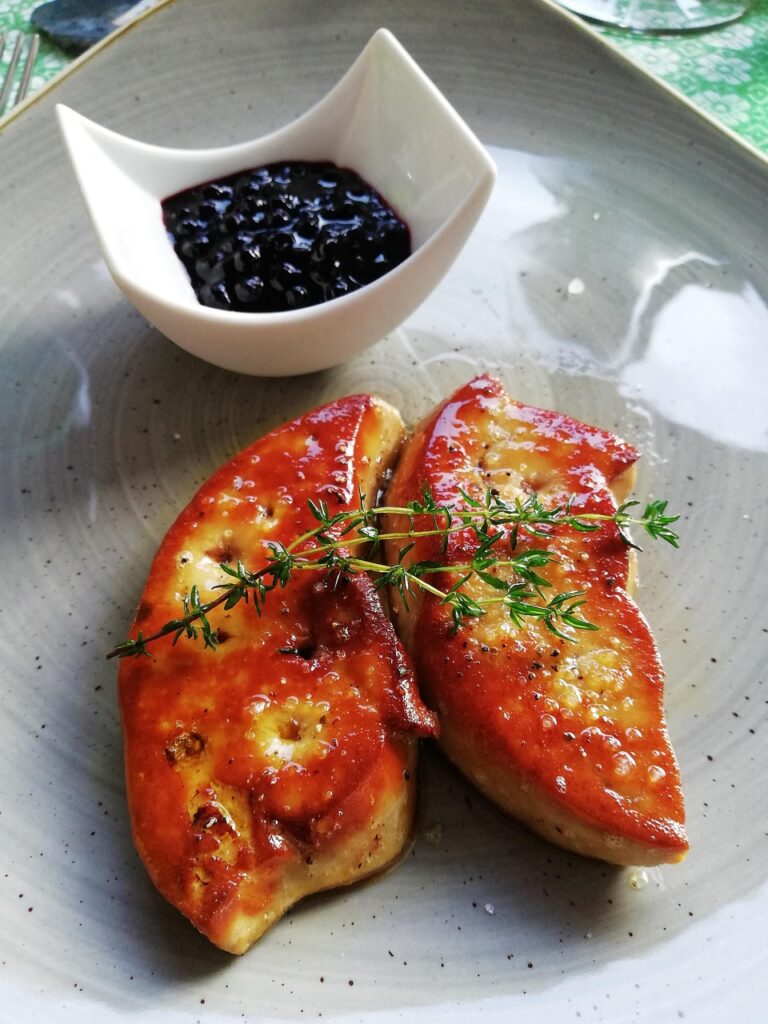 肝臓の口臭の原因とは何ですか？