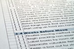 口臭をチェックするためのコップを使った方法は？