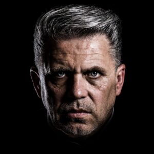 閉経によって口臭が悪化する原因とは？