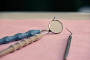 口腔ケアで口臭を改善するための効果的な方法は？